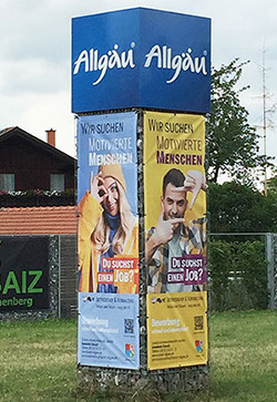 Beispiele Flyer Folder Plakat Karte Banner Logo